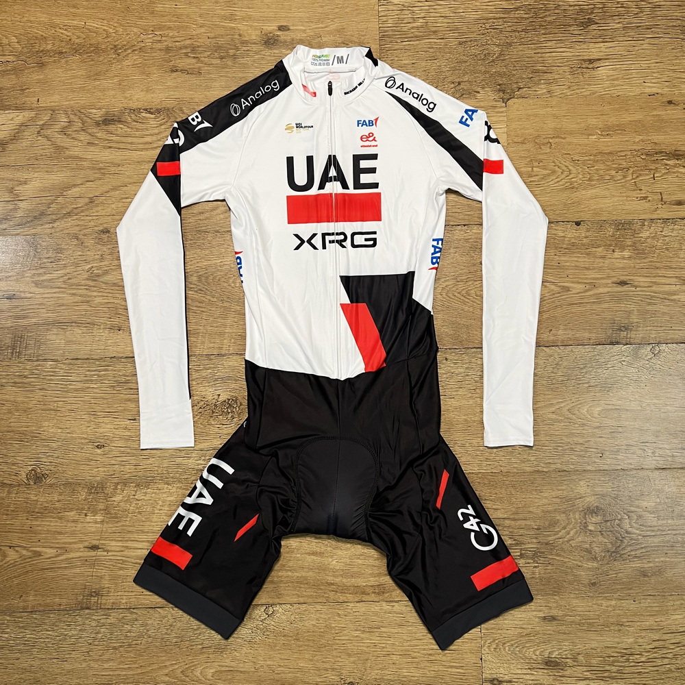 بدلة سباق الدراجات الهوائية مق - مراجعة Cycling Gear Uae وسعره